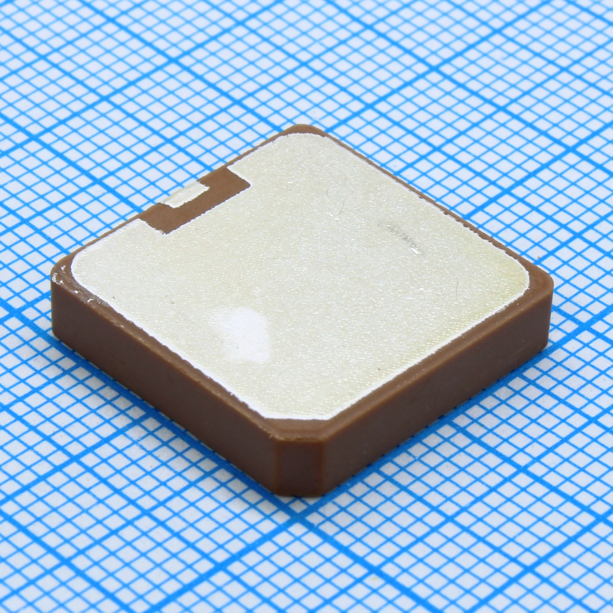 BY-GPS-GLONASS-184-SMD - Антенна GPS/GLONASS, пассивная керамическая, 3дБ, 18x18мм