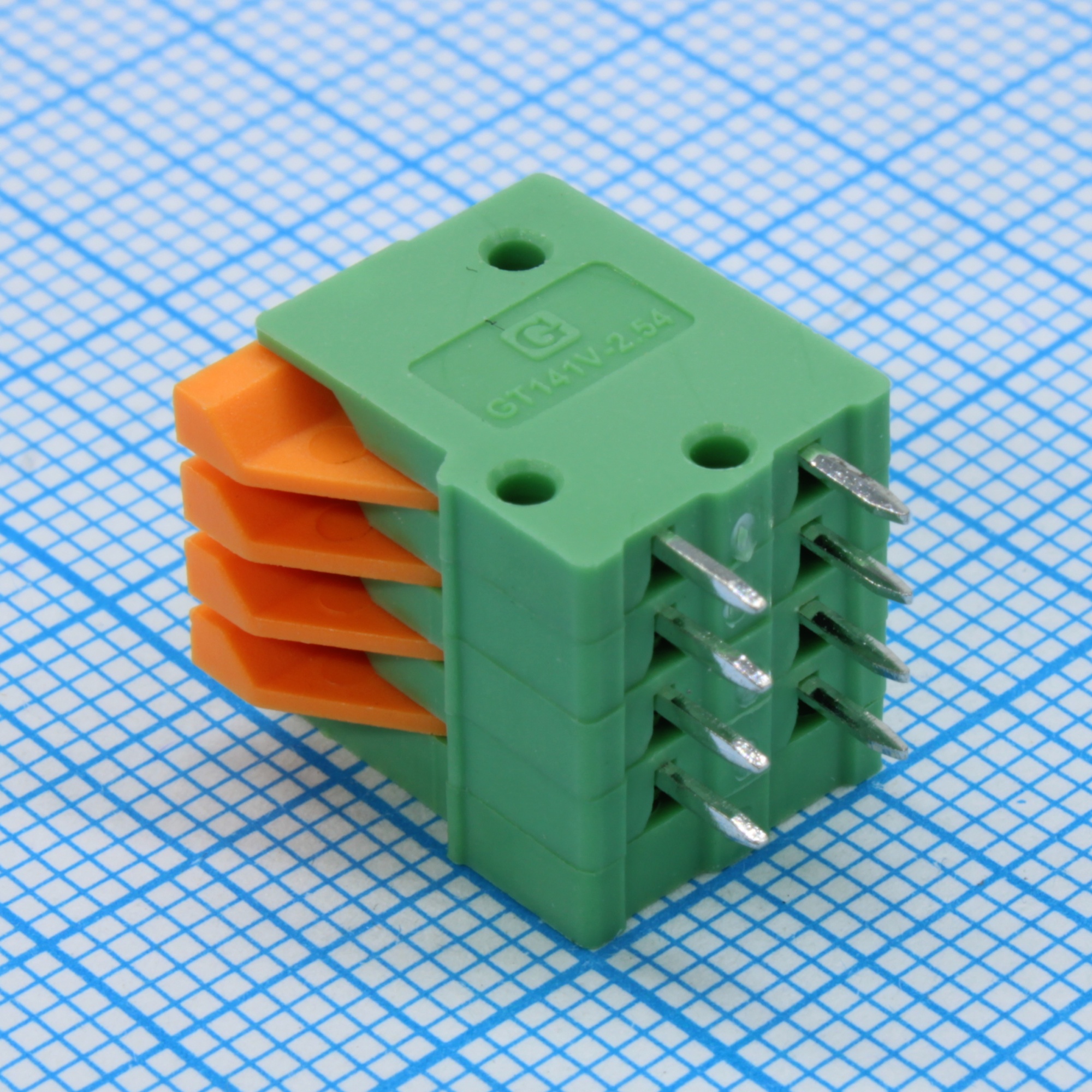 GT141V-2.54-04P-14-00 - Нажимной безвинтовой клеммный блок 4 контакта. Зажим типа торцевой контакт. Серия GT141V-2.54