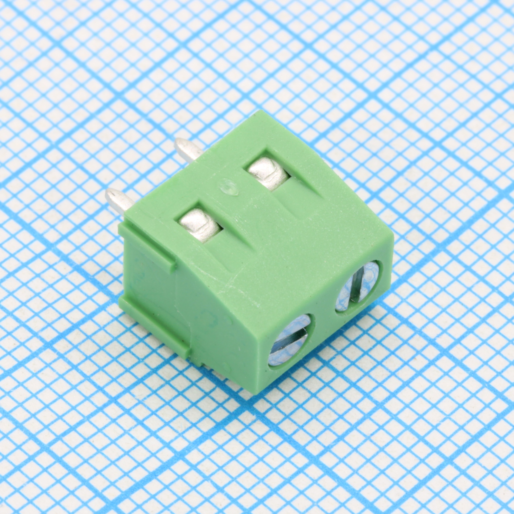 DG127-5.08-02P-14-1000 - Винтовой клеммный блок c рельефной обоймой, 3 контакта. Серия DG127-5.08