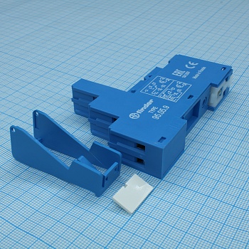 95.05.9SPA - Розетка для реле серий 40.51, 40.52, 40.61, 40.62