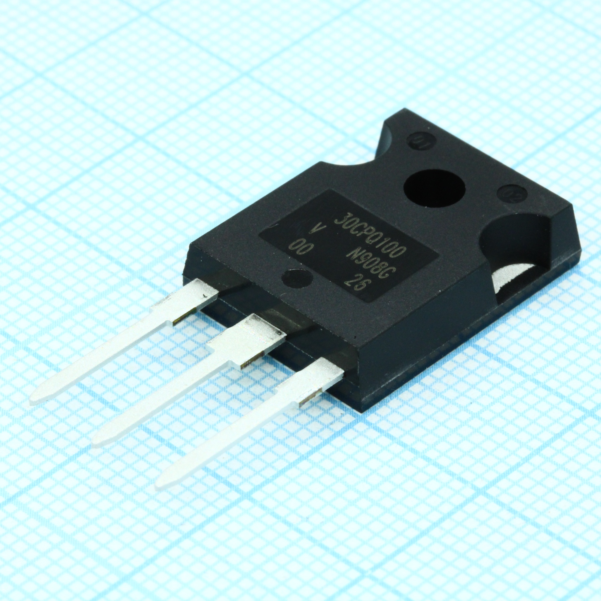 VS-30CPQ100-N3 - Диод Шоттки х2 100V 2х15А 0.67V общ. катод