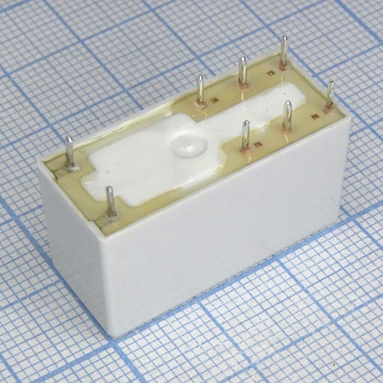 41.61.9.024.0010 - Низкопрофильное миниатюрное электромеханическое реле; монтаж на печатную плату; выводы с шагом 5мм; 1CO 16A; Контакты AgNi; катушка 24В DС; степень защиты RTII