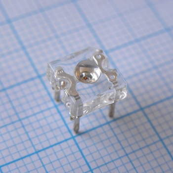 FYLF-1860UY1C - Светодиод 7,6х7,6мм/желтый/590нм/550мкд/прозрачный/95°