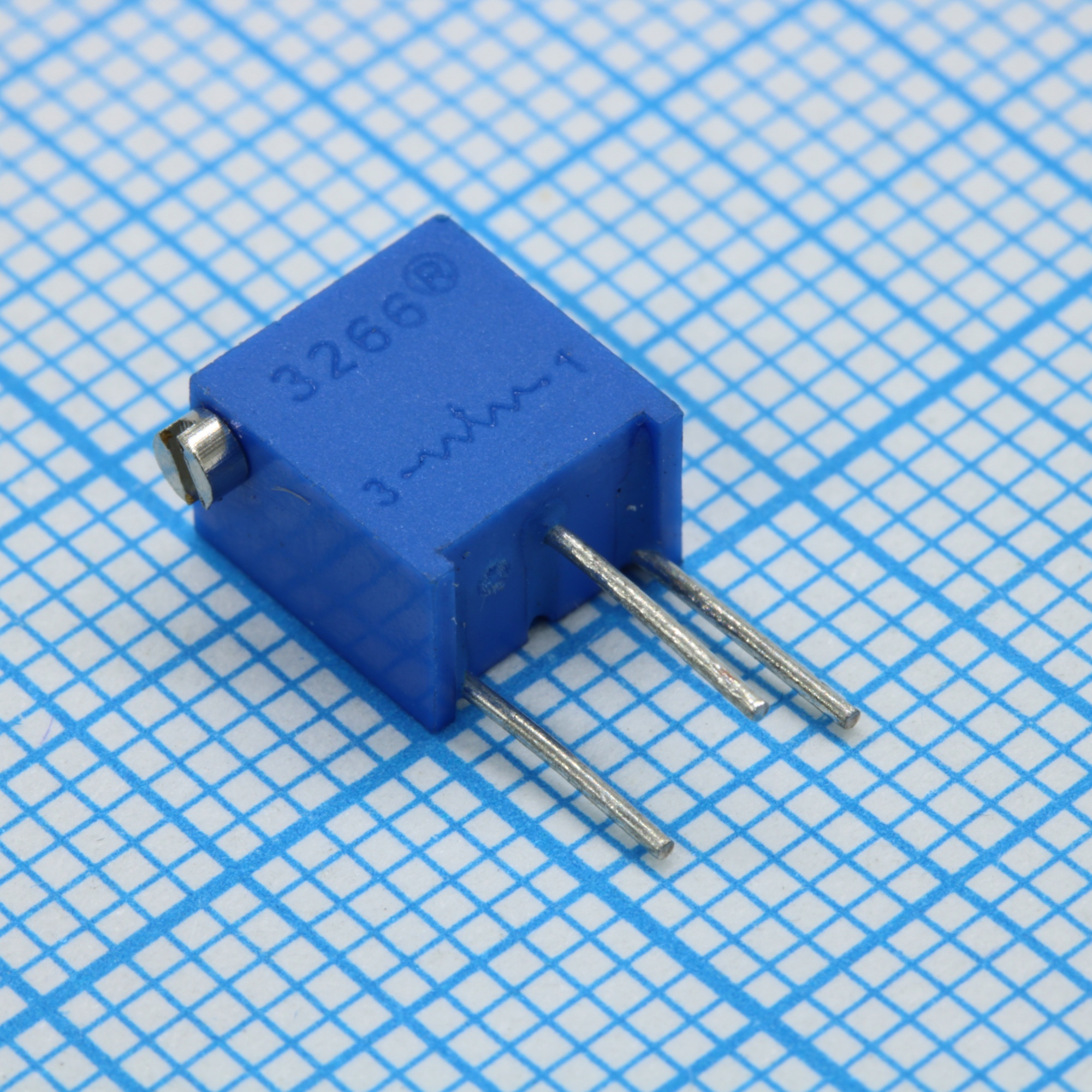 TSR-3266X-204R - Потенциометр многооборотный керметный 200кОм 0.25Вт ±10% 12 ±2 оборотов, (6.7 X 4.7 X 8.22мм)