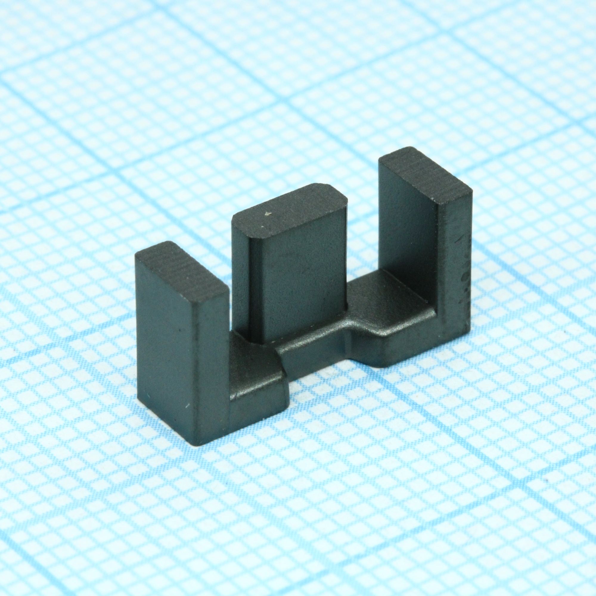 B66413U0160L187 - Сердечник EFD N87 160нГн ±15%