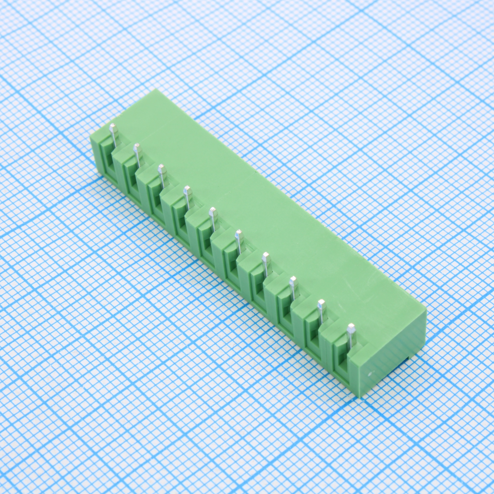 2EGTRC-5.0-10P-14-100 - Разъемный клеммный блок на плату, 10 контактов. Серия 2EGTRC-5.0
