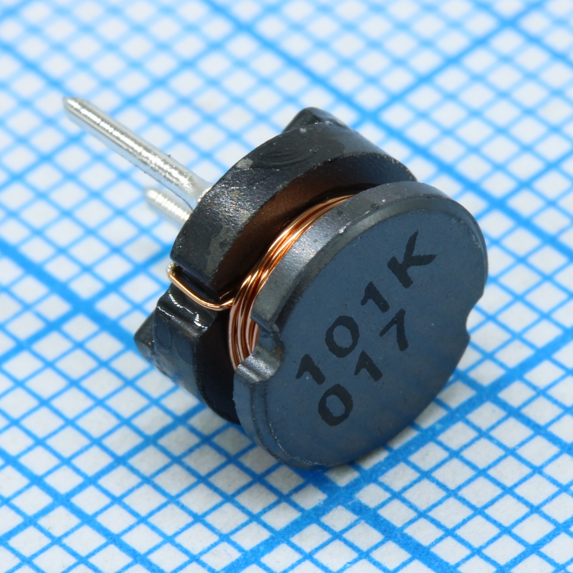 RCH855NP-101K - Силовая индуктивность 100uH ±10% 0.81A 0.52Om радиальная без магнитного экрана