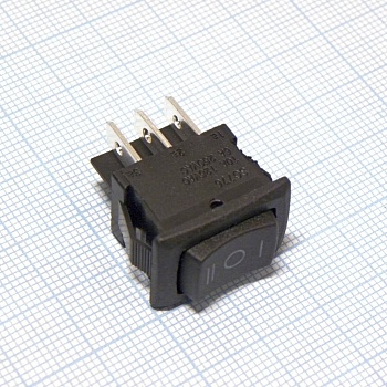 DS SC-776 (ON)-OFF-(ON) - 3 полож. 6 конт. 250V/8(3)А без фиксации в крайних положениях