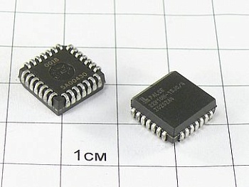 Микросхема PALCE22V10H-15JC/4