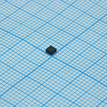 TQP3M9037 - РЧ-усилитель малошумящий 1.5....2.7ГГц усиление 20дБ