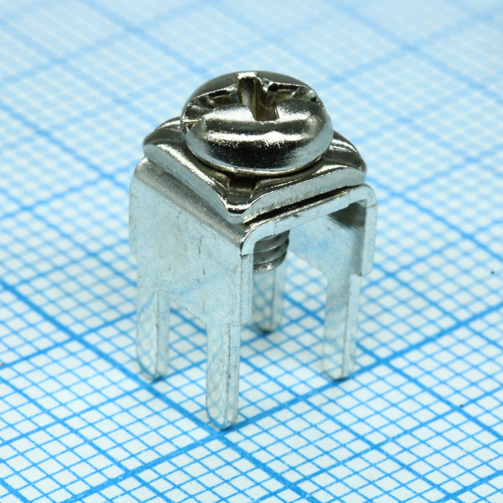 K14-00A(H) - Клемма ножевая горизонтальная под винт