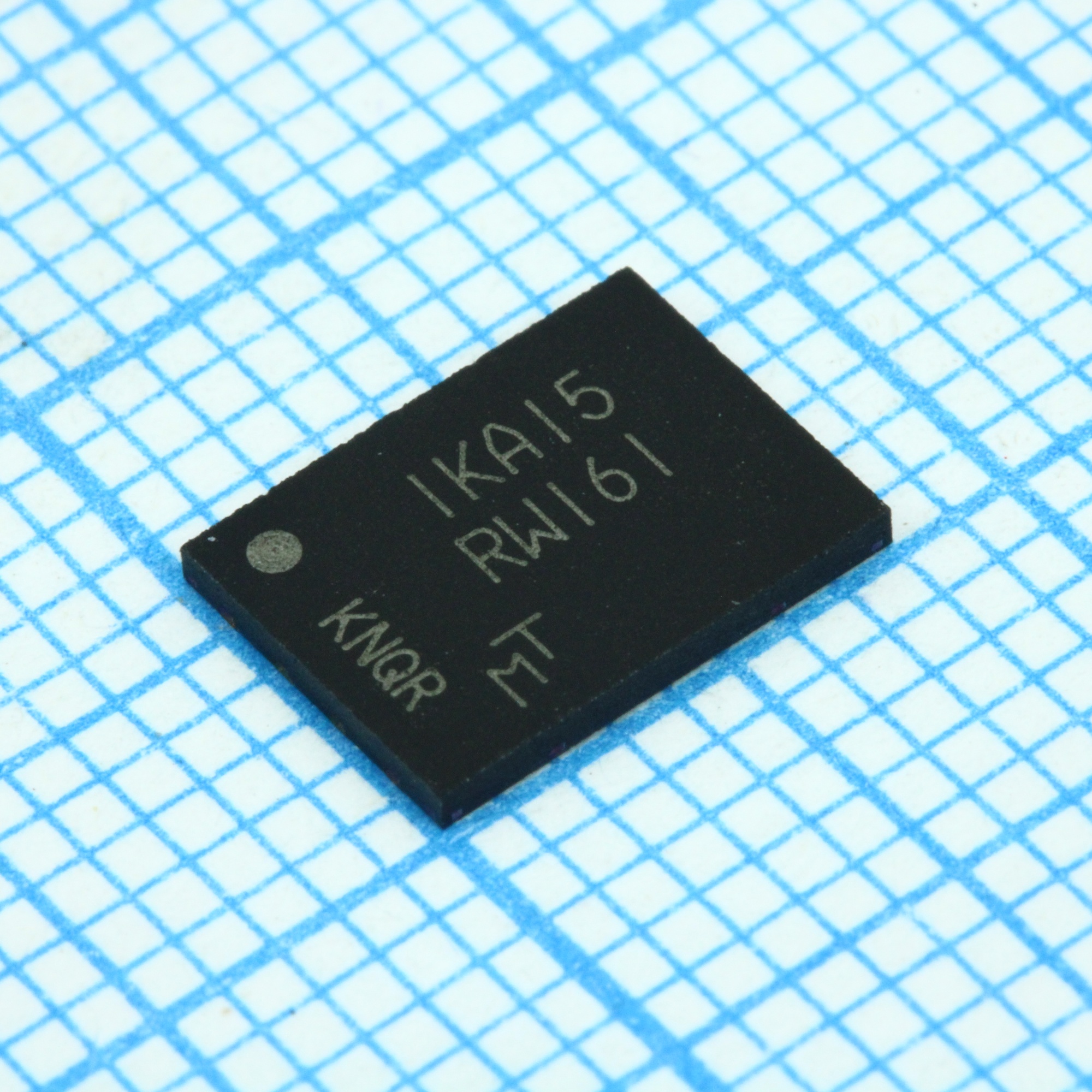 MT25QL256ABA1EW9-0SIT - Флэш-память архитектура ИЛИ-НЕ шина SPI электропитание 3В/3.3В 256Мбит 32M x 8-бит 8-Pin WPDFN