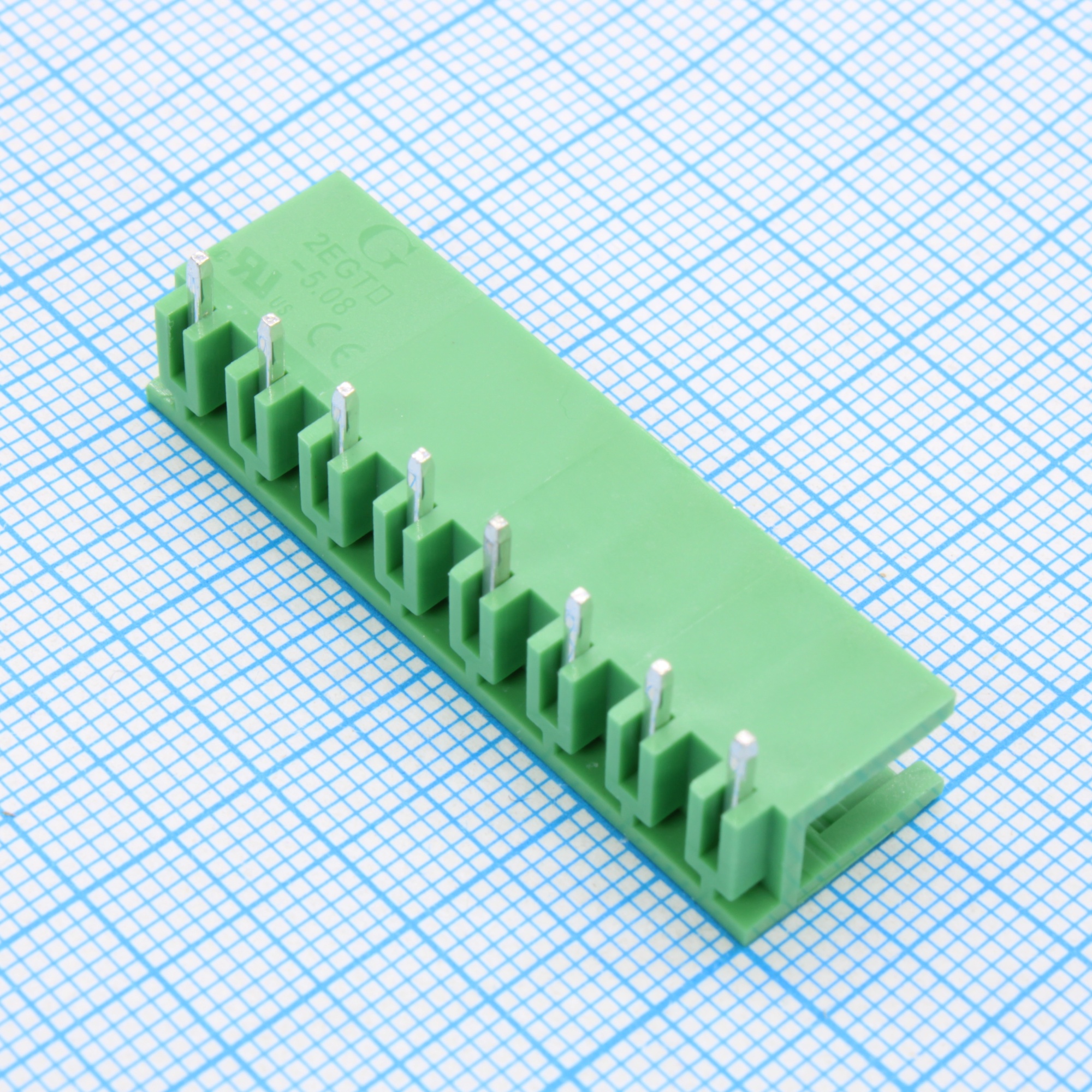 2EGTR-5.08-08P-14-00 - Разъемный клеммный блок на плату, 8 контактов. Серия 2EGTR-5.08