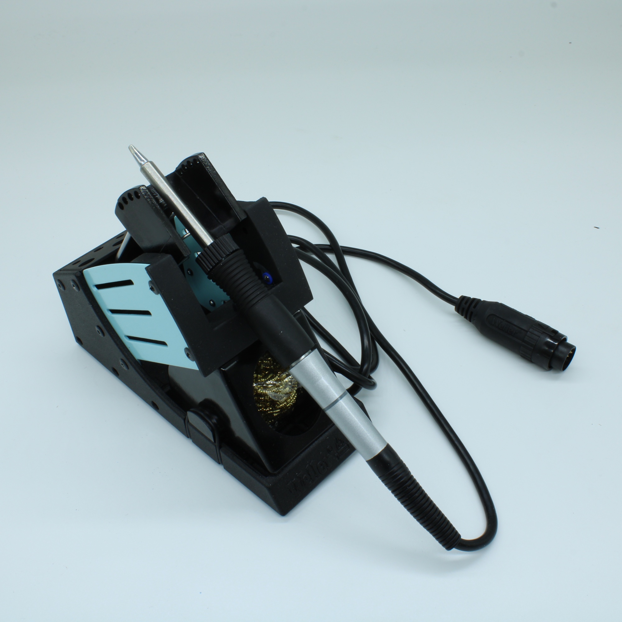 WXP 80 Soldering set with WDH 10 - Паяльник 80 Вт, 24 В, с подставкой для станций WX серий, с жалом LT B