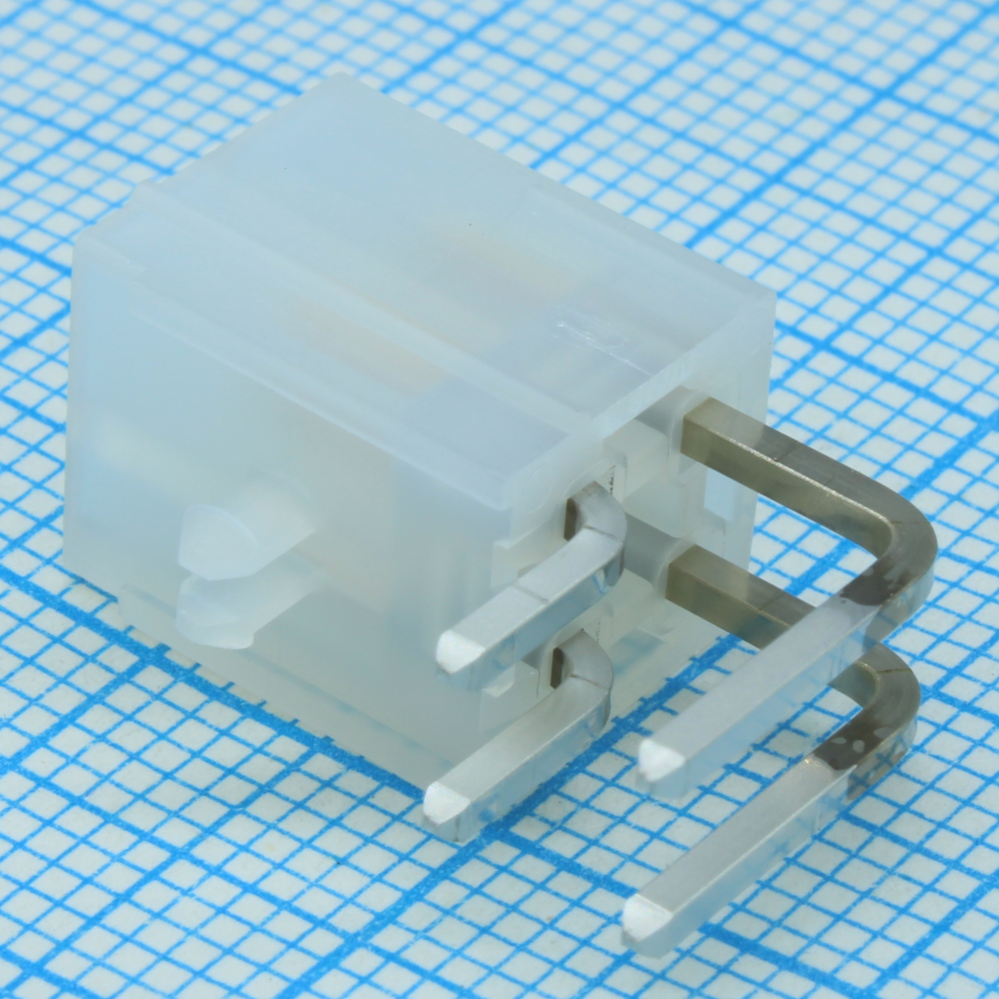 26013115 - Разъем плпта-плата 4 контакта шаг 4.2 мм угловой монтаж в отверстие 4 терминала 1 порт