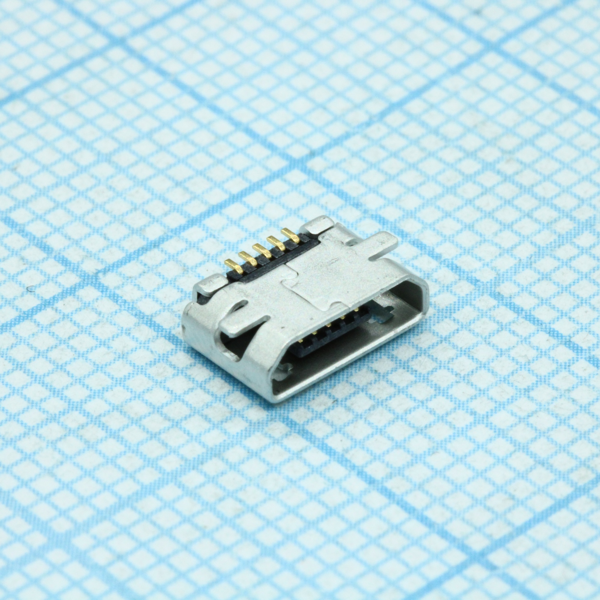 473461001 - Разъем Micro-USB B без фланца для поверностного монтажа