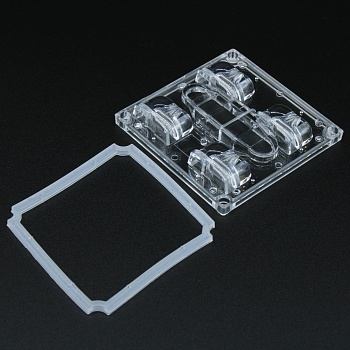 AJST50D4LEDT2M - Групповая квадратная линза 2x2 c IP уплотнителем на 4 светодиода 5050/3535/3030, диаграмма T2,  эфф=88%, 50x50mm  H:9,24mm, PC