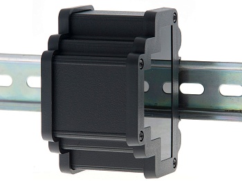 ALUD3MG-PBK-V0 - Прочный корпус на DIN-рейку. В комплектацию входит алюминиевая база, торцевые панели из поликарбоната, винты и ножки.

Корпуса могут оснащаться прозрачными или ИК панелями.