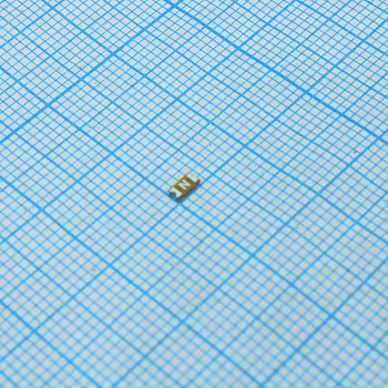 0466001.NRHF - ЧИП-предохранитель сверхбыстродействующий 1A 63В типоразмер 1206 лента на катушке