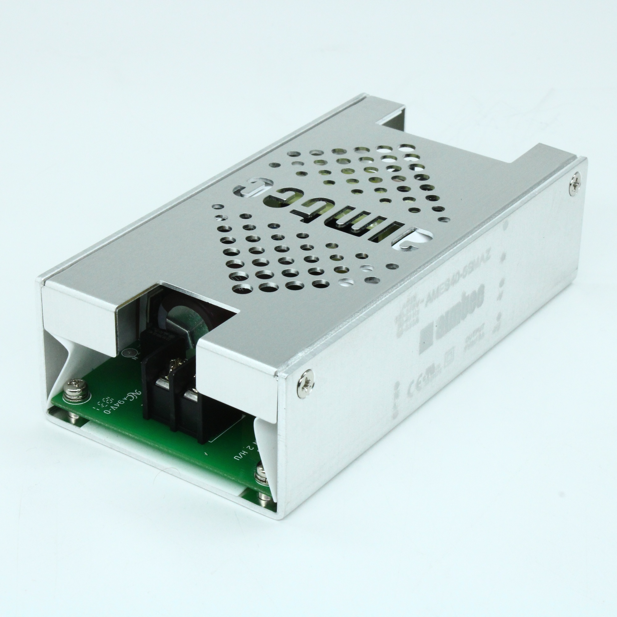 AMES40-5SMAZ - AC/DC, 40Вт, вход 90…264В, выход 5В/8А, изоляция 4000В AC, КПД 80%,максимальная емкостная нагрузка не более 8200мкФ, 125x35x65мм, -40…85°C, металл