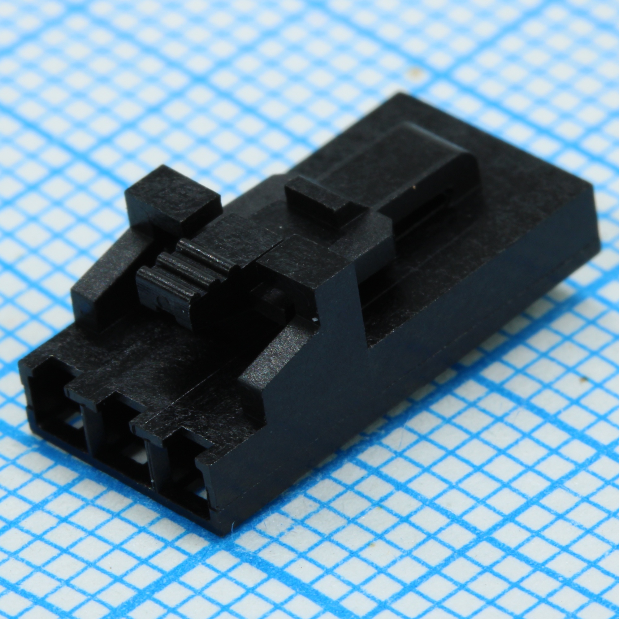 50579403 - Корпус разъема RCP 3 контакта шаг 2.54мм монтаж на кабель пакет