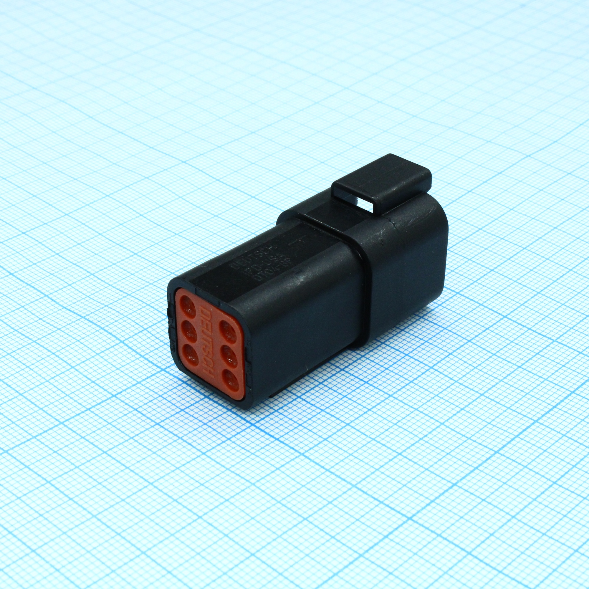 DT04-6P-CE02 - Корпус разъема 6 контактов монтаж на кабель автомобильного применения