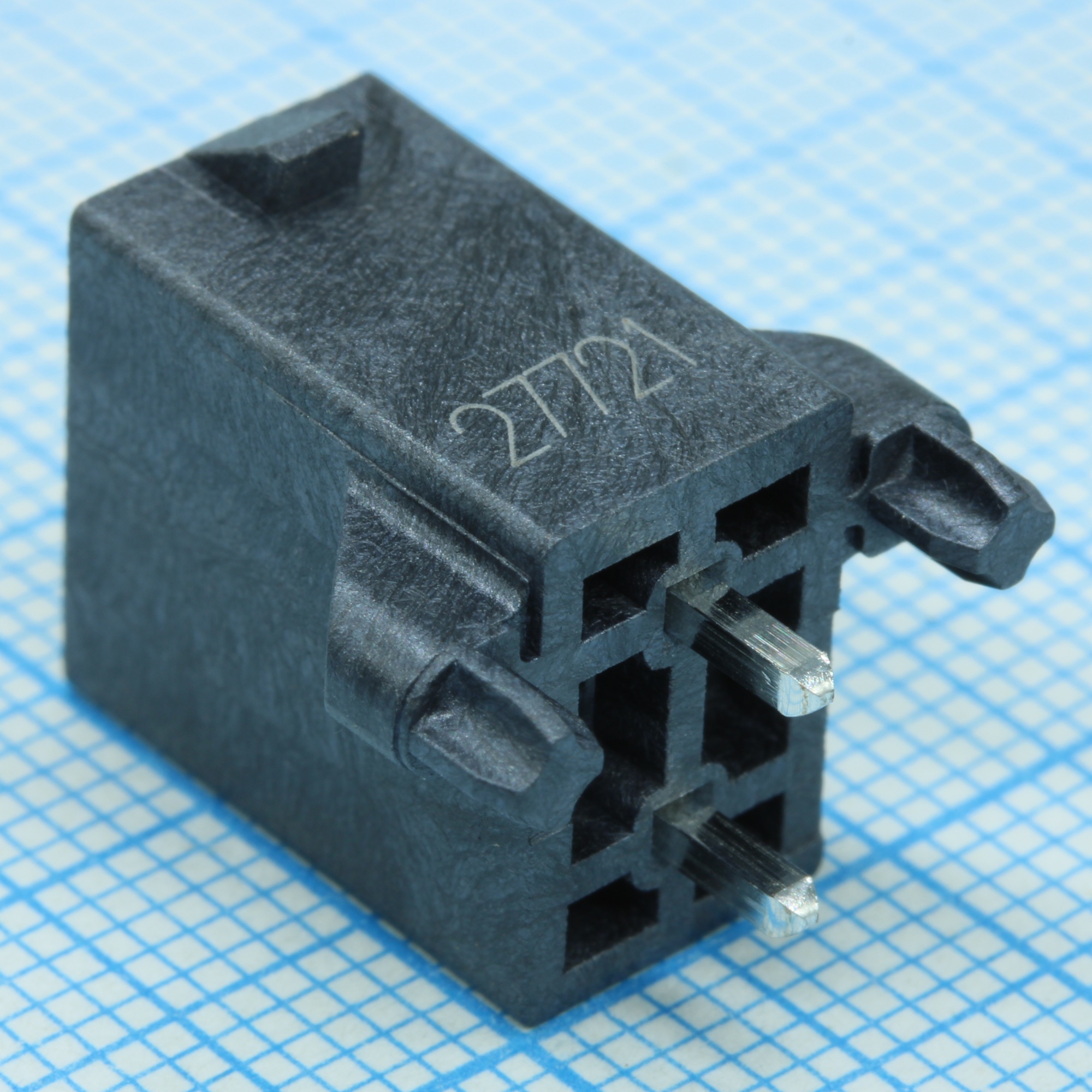 768290002 - Разъем типа провод-плата, 2 контакта шаг 5.7мм монтаж в отверстие серия Mega-Fit