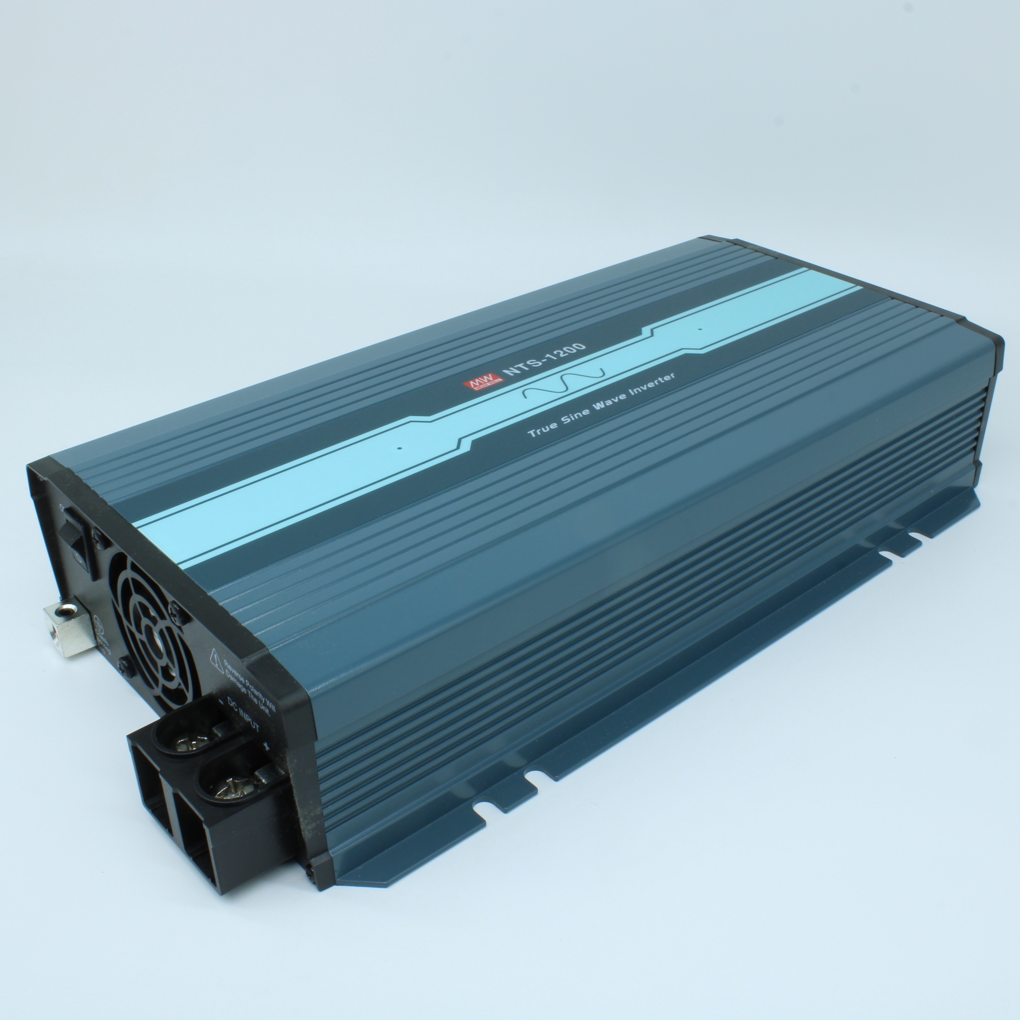 NTS-1200-248EU - DC-AC, 1200Вт, Рпик=1800Вт(10сек), Uвх=40…66В DC, Uвых=200/220/230/240В АС 50Гц, КГИ<3%, КПД 90%, КНИ<3%, изоляция 3000В AC, в кожухе 333х184х70мм, -25…+70°С, RS-232, выход розетка EU