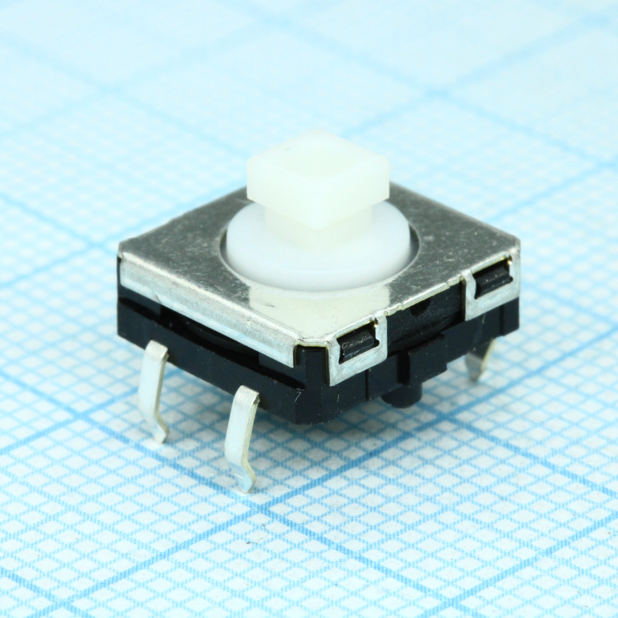 B3W4050 - Кнопка тактильная 12х12мм h=3мм 1.96N 0.05A 24В 3000000циклов, толкатель- квадрат 3.8мм