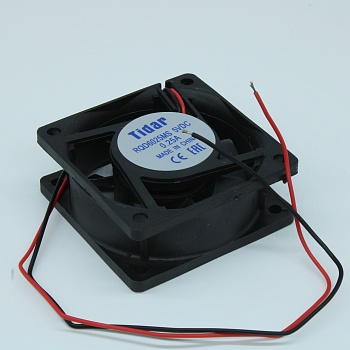 RQD 6025MS 5VDC - Вентилятор 5В 60x60х25мм, 4500 об/мин., 0.74м3/мин, 27дБ, подшипник скольжения, тип вывода - провод