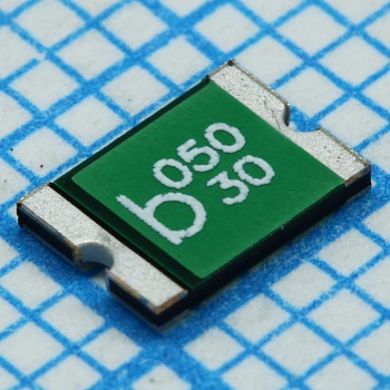 0ZCG0050AF2C - Предохранитель восстанавливаемый (PTC) 0.5A(удержание) 1A(отключение) 30В 100A 0.8Вт 0.15сек 0.15Ом для поверхностного монтажа 1812 лента на катушке