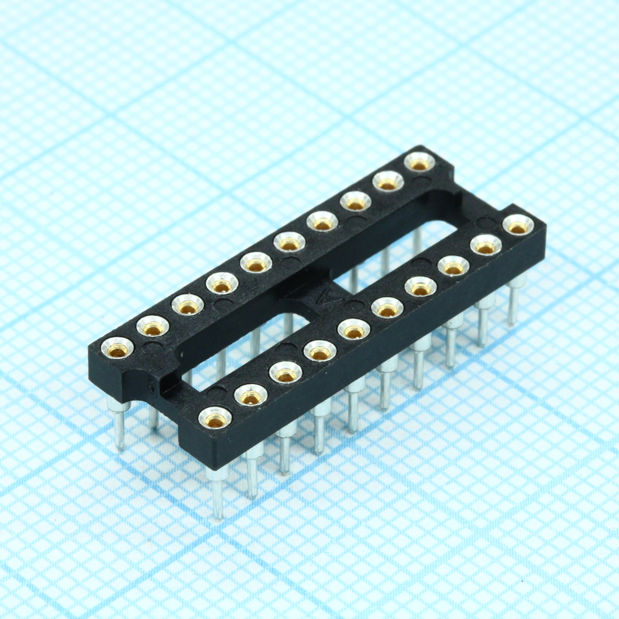 2-1571552-6 - Панель DIP 20 контактов шаг 2.54мм монтаж в отверстие туба