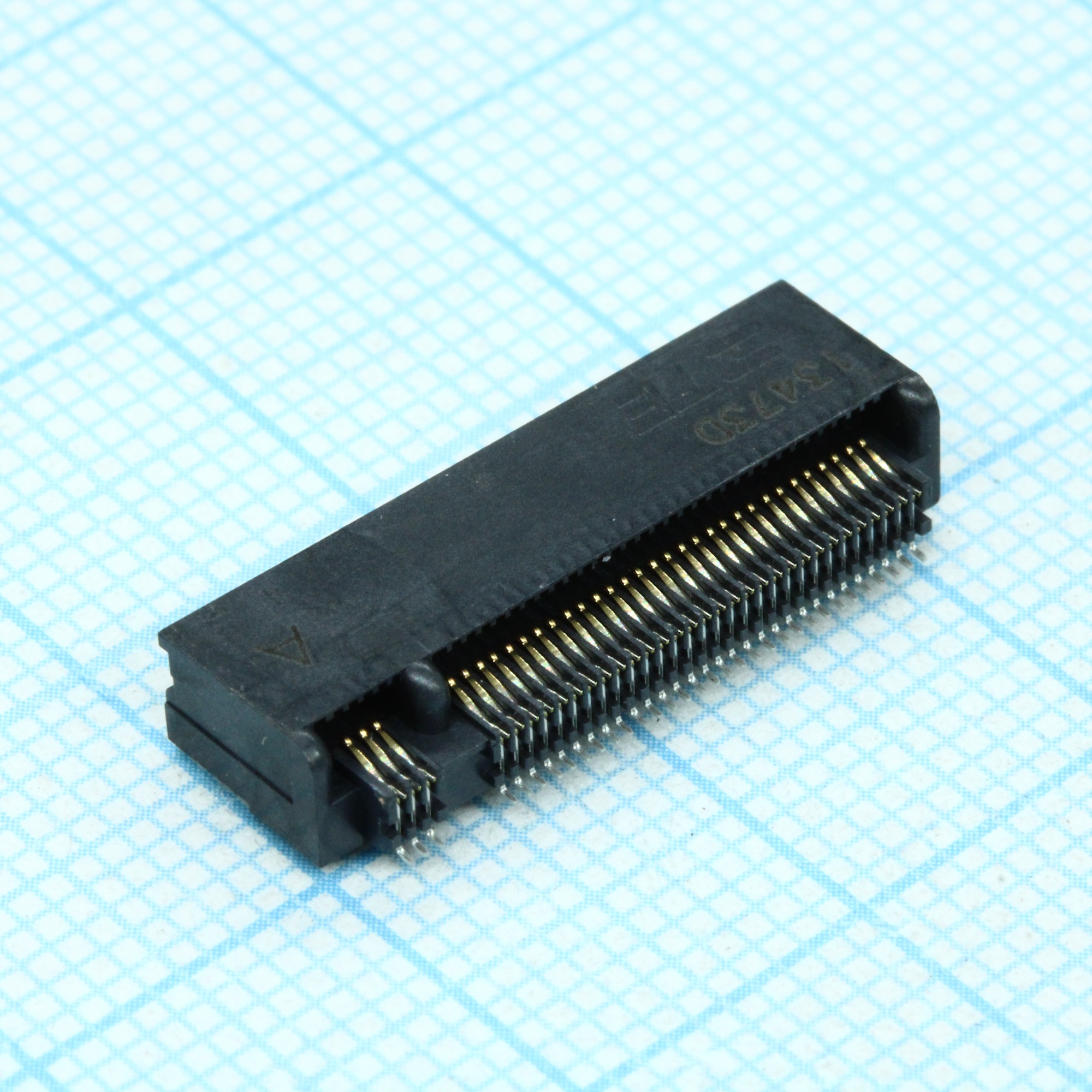 2199230-8 - Разъем Card Edge SKT 67 контактов 0.5мм для поверхностного монтажа лента на катушке