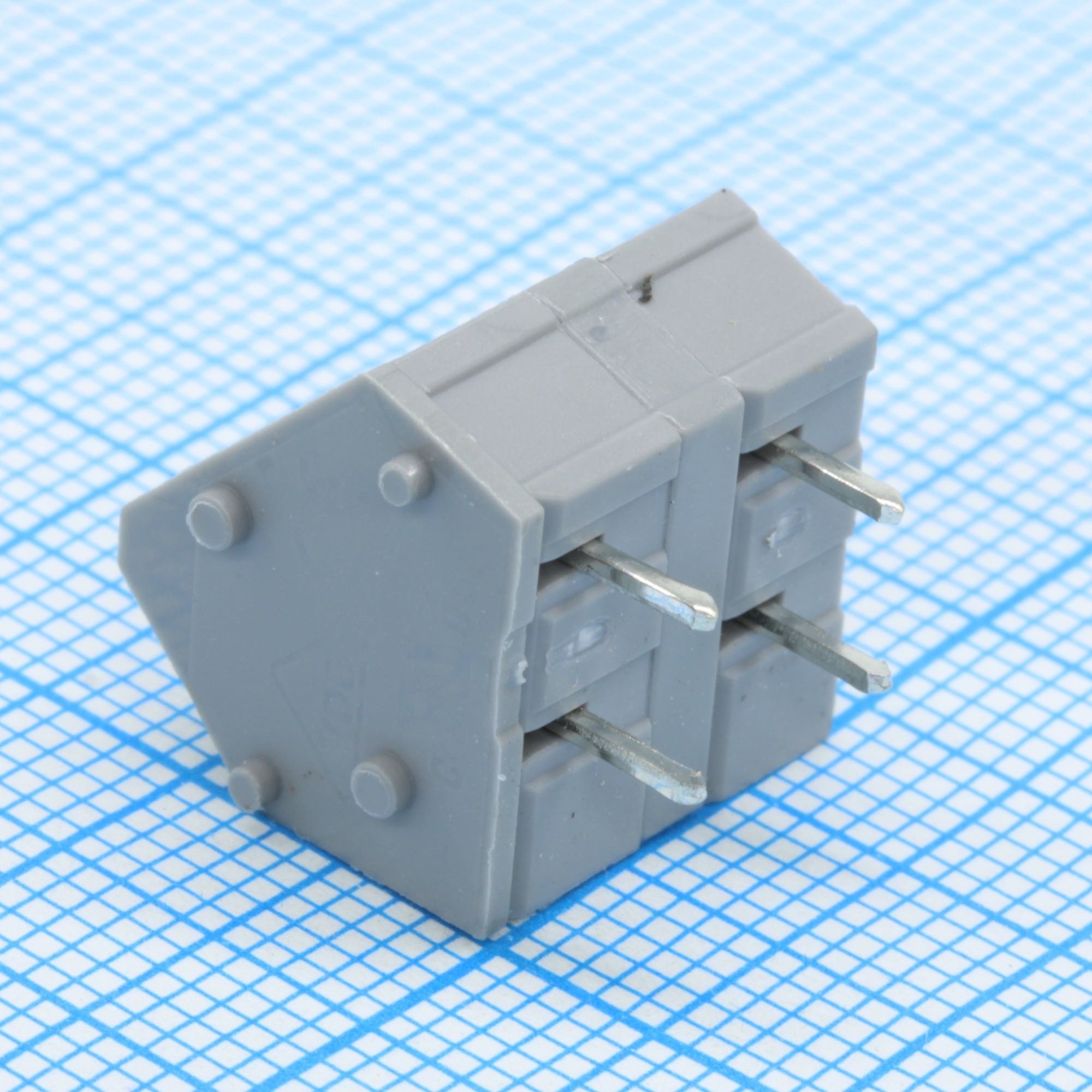 DG245-7.62-02P-11-00A(H) - Нажимной безвинтовой клеммный блок 2 контакта. Зажим типа зажимная клеть. Серия DG245-7.62