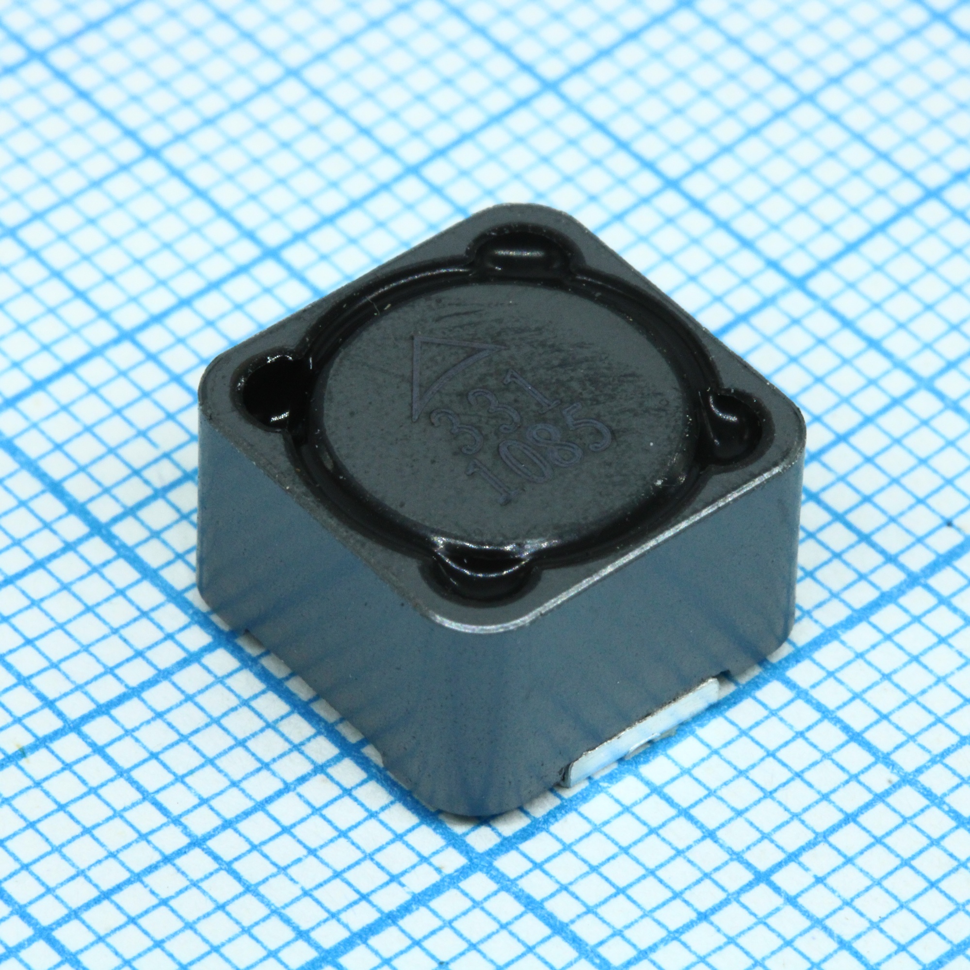 B82477G4334M - ЧИП-индуктивность экранированная 330мкГн ±20%, 0.95A, 0.6 Ом