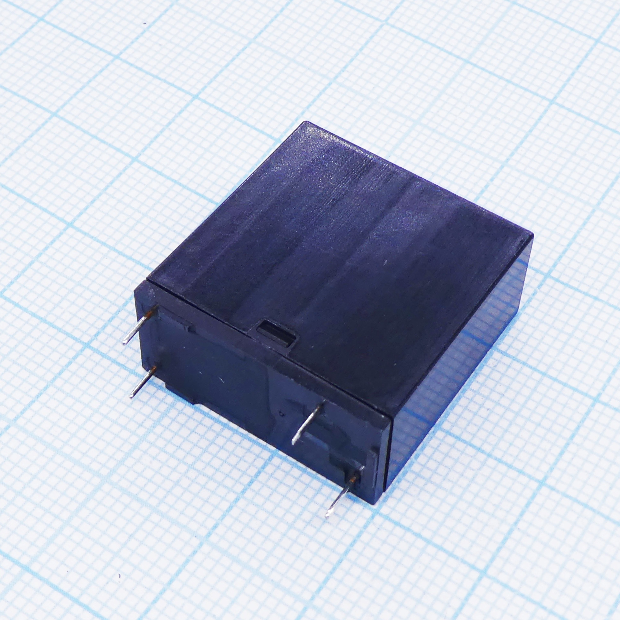 FTR-K2AK012T - Реле силовое, 16 A, 12 В, SPST-NO (24x11x25)мм монтаж в отверстие