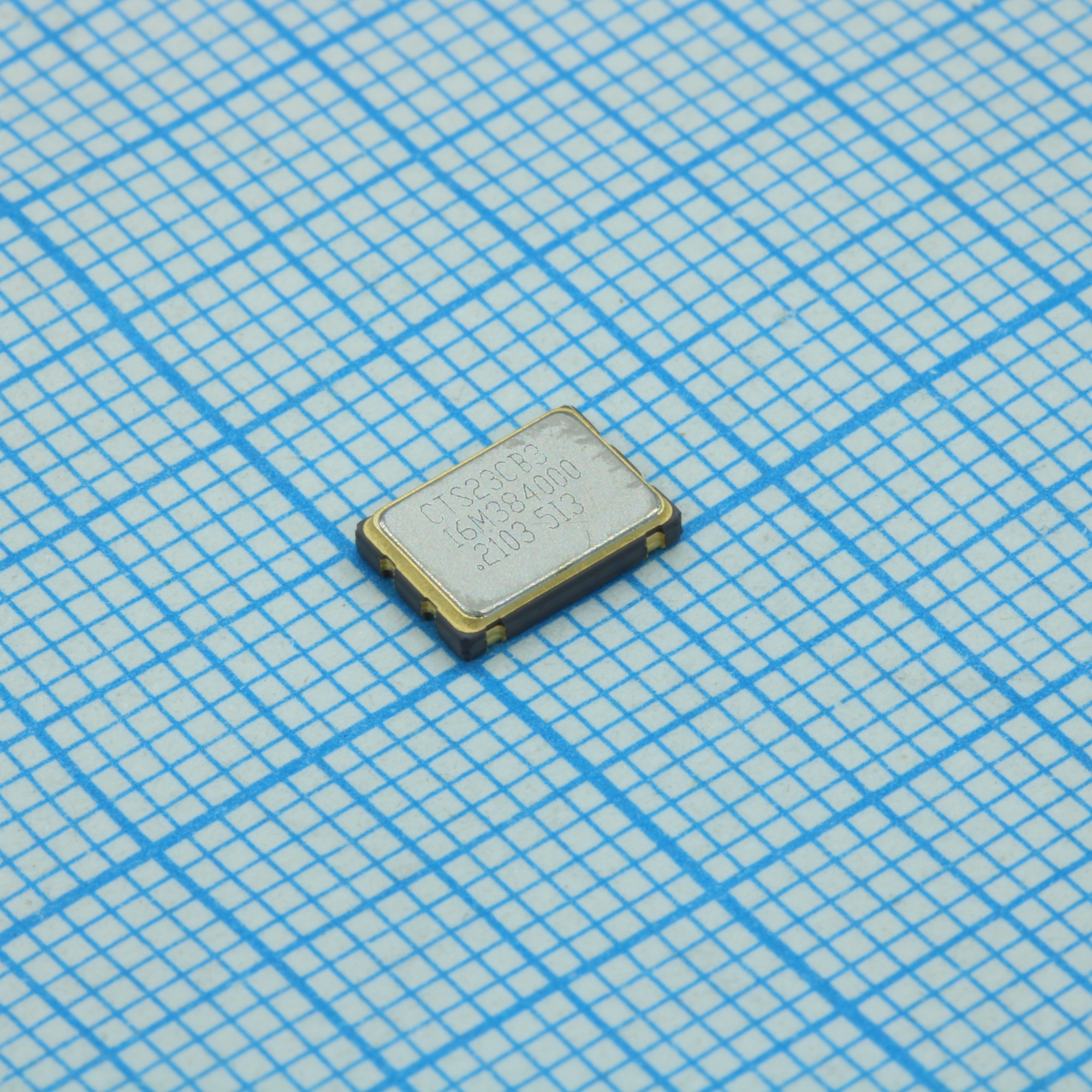 CB3LV-5I-16M3840 - Генератор кварцевый КМОП 16.384МГц ТТЛ SMD