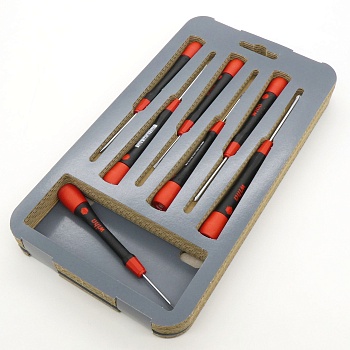 Набор отверток 260PK701 PicoFinish - Набор отверток(7штук) рукоятки с крутящимся колпачком и зоной быстрого кручения.