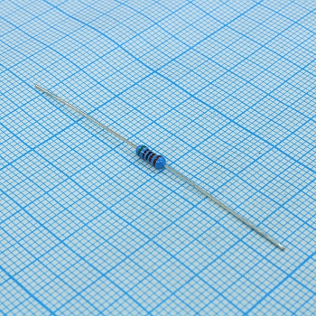 MFR025FTB-5K1R - Резистор металлопленочный 5.1кОм ±1% 0.25Вт(1/4Вт) конформное покрытие аксиальный лента в коробке