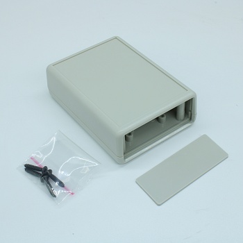 G519G(BC)-1$ - Корпус приборный с батарейным отсеком, носимый, материал: ударопрочный пластик ABS, одна панель "$", размеры: 92x66.5x28 мм, IP54, цвет: серый