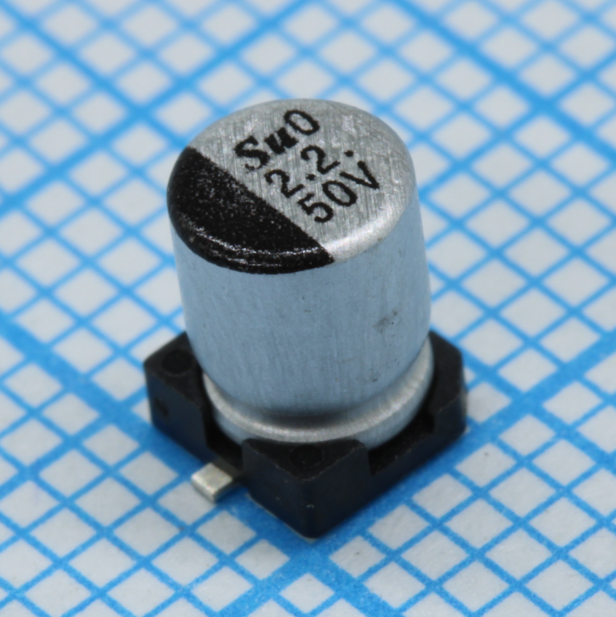 TS13C01E4R7MAT000R - Конденсатор электролитический стандартный 25В 4.7мкФ ±20%, 22мА 2000 часов, SMD 4х5.4мм