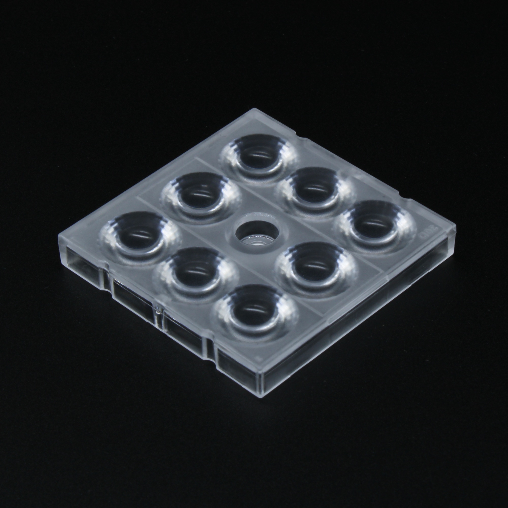 AJHB50D8LED30G - Групповая квадратная линза на 8 светодиодов 5050/3535/3030 , ~30°,  50x50mm   H:6.8mm, PC