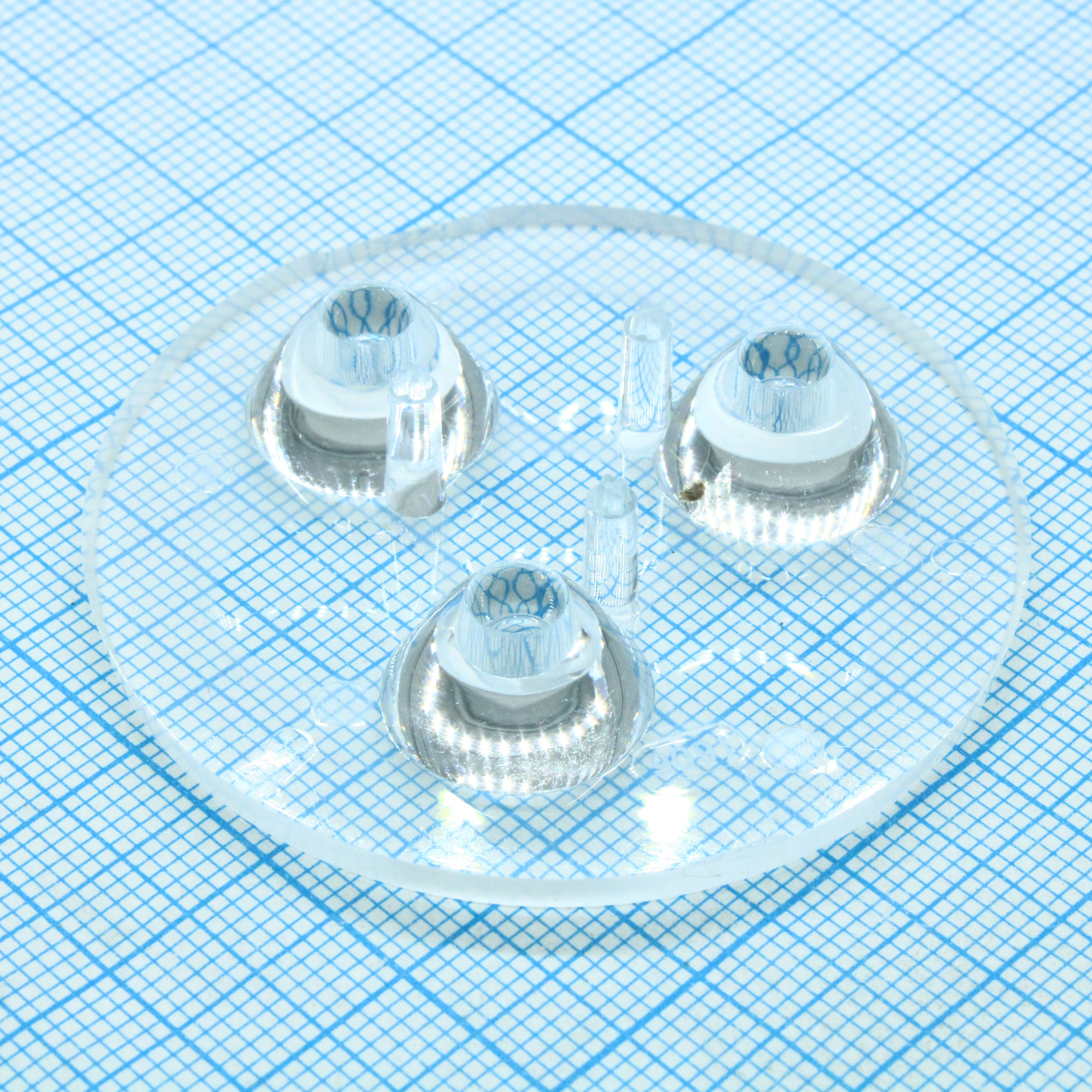 C11606_ANNA-50-3-S - Круглая групповая линза под 3светодиода, ~15°, D=50 mm   H=10,7 mm