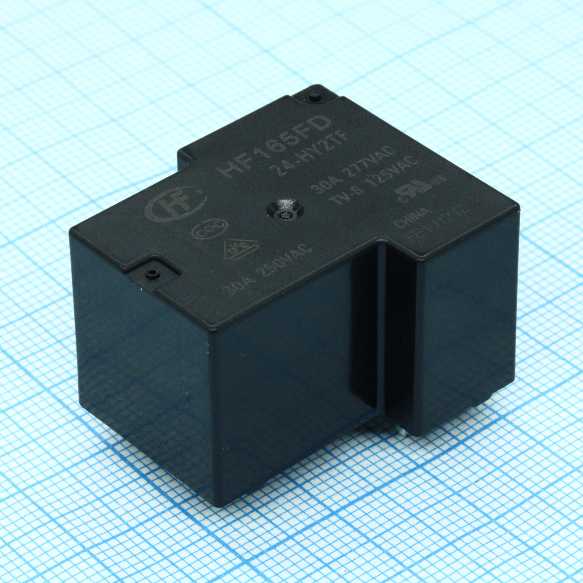 HF165FD/24-HY2TF - Реле силовое 30А один контакт на замыкание катушка 24В