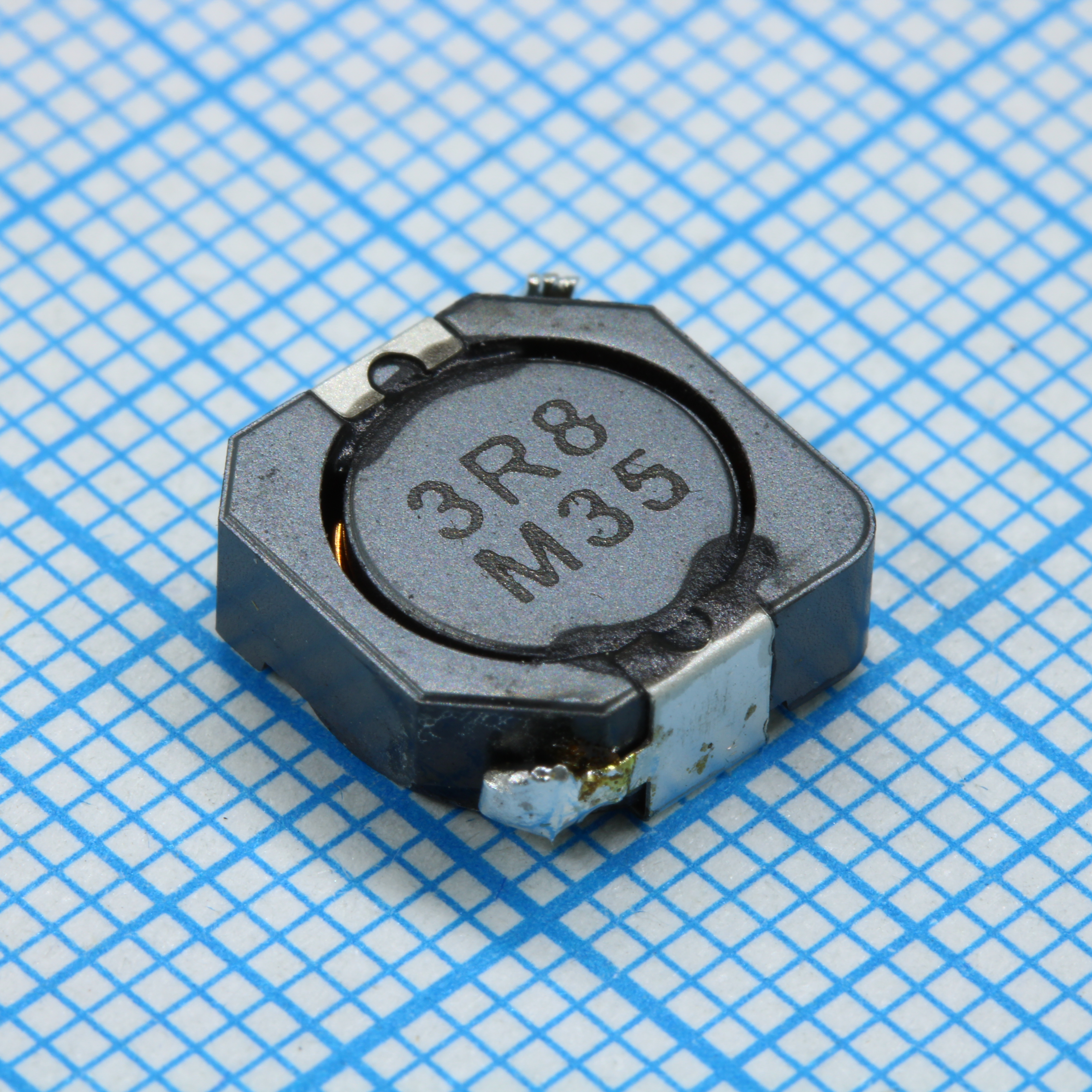 CDRH104RNP-3R8NC - Силовая SMD индуктивность 3.8мкГн ±30% 7A c магнитным экраном