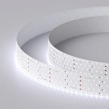 Лента RT 2-2500 24V Cool 8K 5x2 (2835, 875 LED, LUX) 019083 - Гибкая лента LUX, светодиоды smd 2835, 350 шт/м (875шт на 2,5м), белая плата 58 мм, скотч 3М. Цвет ХОЛОДНЫЙ 7700-9600K. Питание 24V, мощность 36 Вт/м (90 Вт на 2,5м), угол 120°, цветопередача C