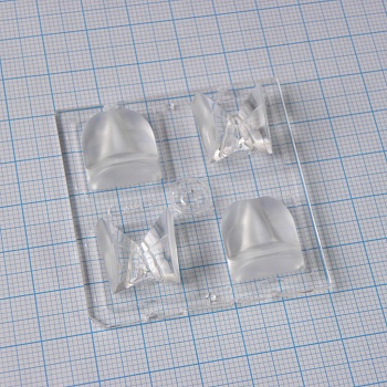 C12360_STRADA-2X2-DNW - Квадратная модуль линза 2x2 на 4светодиода LG Innotek серии  LEMWA33X, эфф=93%, ассиметричная, 50x50mm  H:11mm