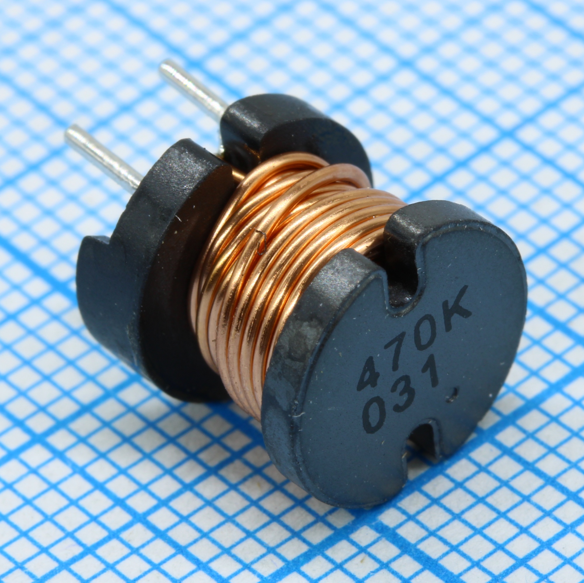 RCH110NP-470K - Силовая индуктивность 47uH ±10% 2.5A 0.083Om радиальная без магнитного экрана