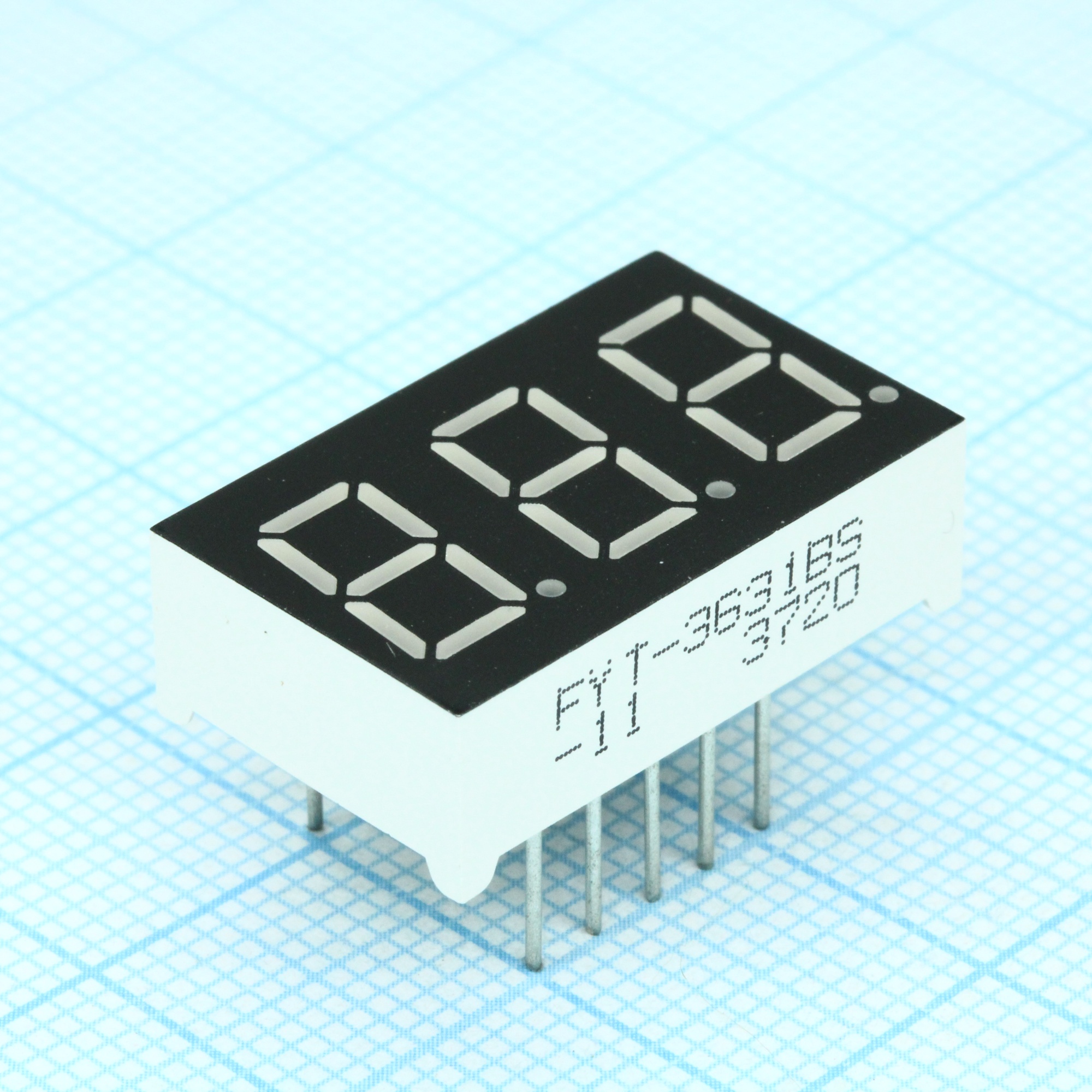 FYT-3631BS-11 - 3-х разрядный индикатор 9,2мм/красный/660нм/15-20мкд/ОА