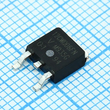VS-12CWQ06FNTR-M3 - Диод Шоттки х2  60V 2х6A 0.57V общ. катод